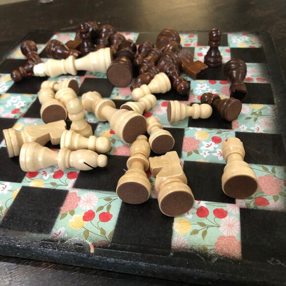 Scrapbook Chess Set - Mint Green Flowers - Picture 12 of 12